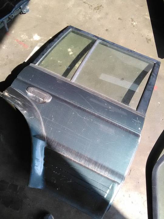 Pravé zadní dveře - MITSUBISHI - PAJERO II (V3_W, V2_W, V4_W)