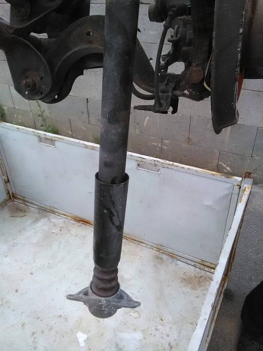 Tlumič pravý - VOLKSWAGEN - GOLF V (1K1)