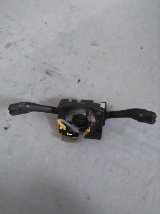 Páčky na světla a stěrače - VOLKSWAGEN - SHARAN (7M8, 7M9, 7M6)