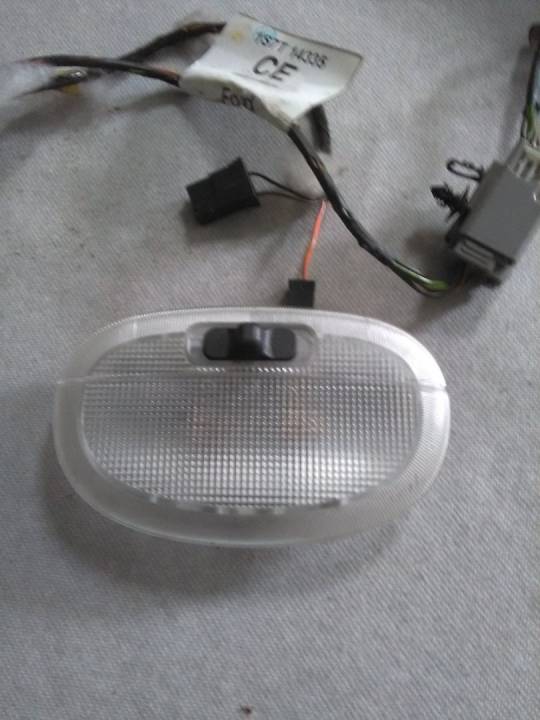 Vnitřní stropní osvětlení - FORD - FOCUS karoserie/kombi (DNW)