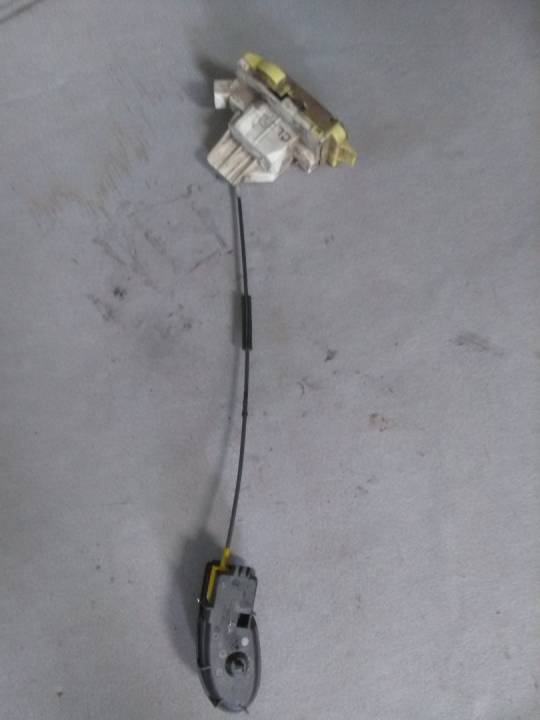 Zámek - FORD - FOCUS karoserie/kombi (DNW)