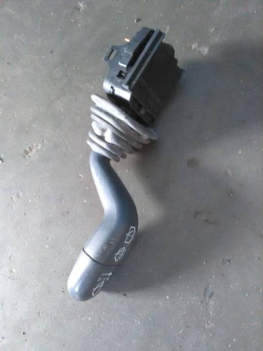 Přepínací páčka stěračů - ŠKODA - FELICIA I (6U1)