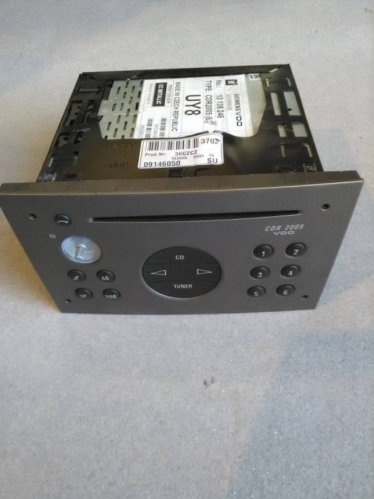 Rádio na CD - OPEL - SIGNUM šikmá zadní část (Z03)