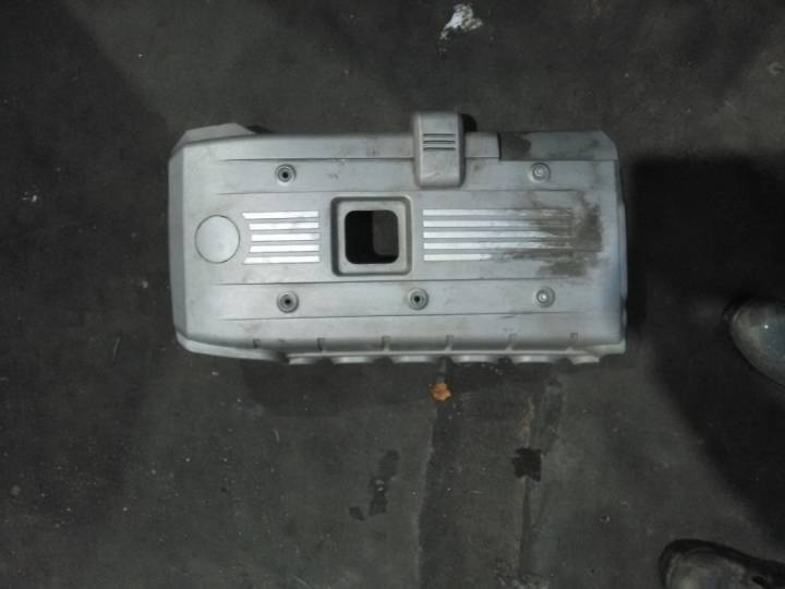 Kryt motoru - BMW - 3 (E90)