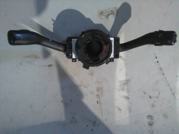 Páčky světel, blinkrů a stěračů - ŠKODA - Octavia liftback 5DV.