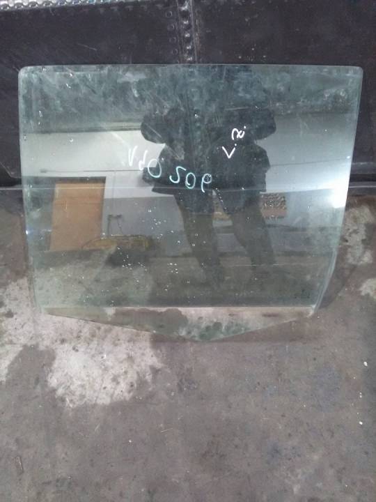 Levé zadní sklo - VOLKSWAGEN - GOLF IV (1J1)