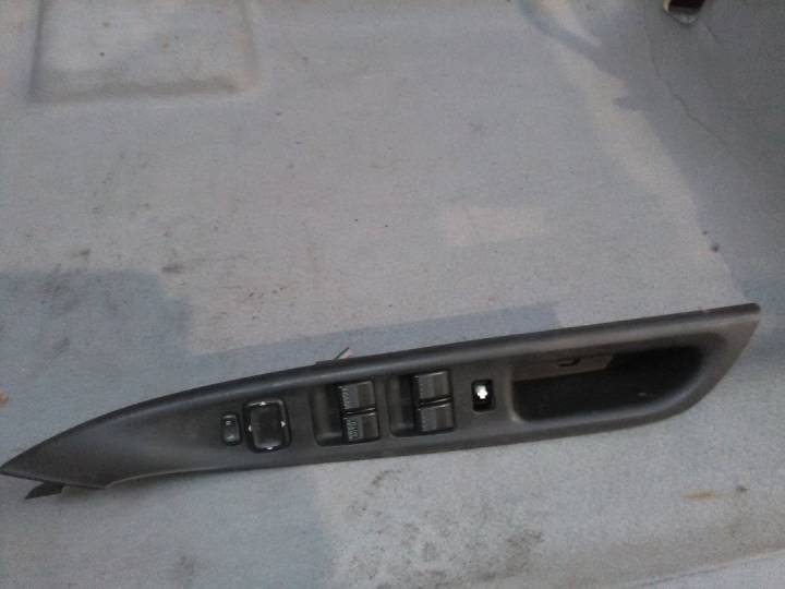 Ovládání oken u řidiče - MAZDA - 6 combi (GY)