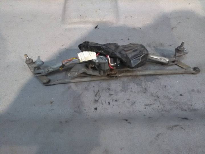 Motorek předních stěračů + mechanismus - PEUGEOT - 106 hatchback 3DV.