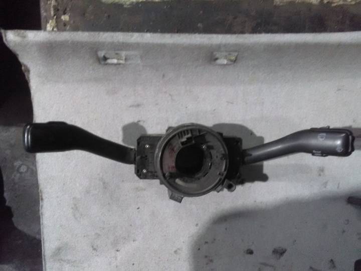 Páčky volantu kompletní - ŠKODA - OCTAVIA I sedan,samonos.,5Dv.