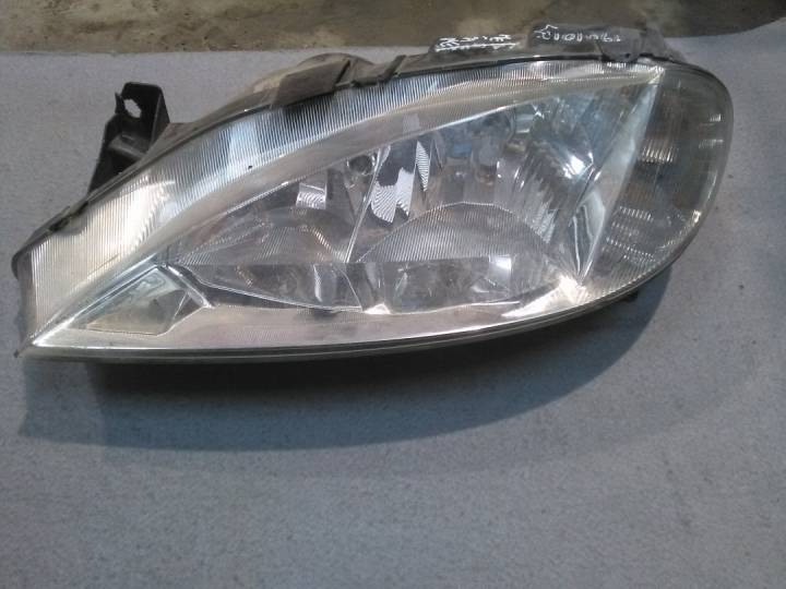 Levé přední světlo - RENAULT - Megane combi