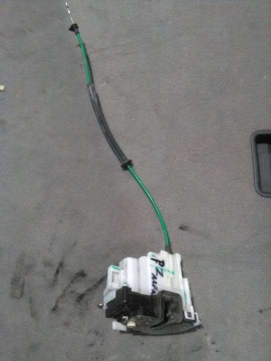 Pravý zadní zámek dveří - ALFA - Romeo 159 AC KOMBI