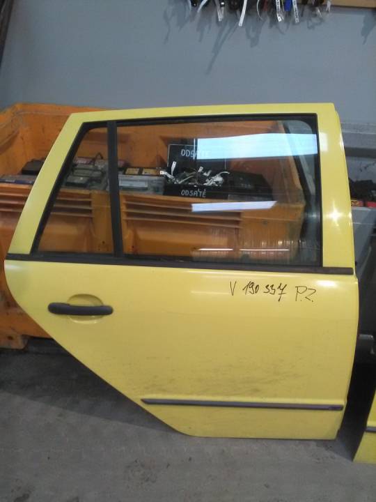 Pravé zadní dveře - ŠKODA - FABIA combi