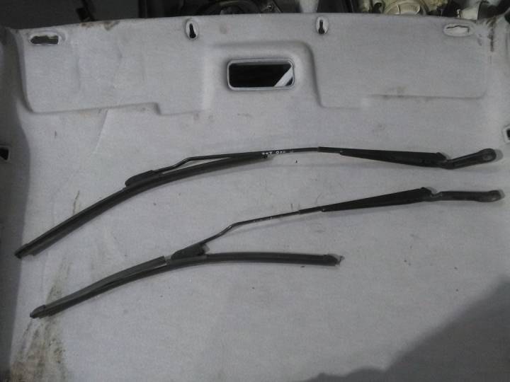 Ramena stěračů kompletní 2kusy - VOLKSWAGEN - Golf 1.6, hatchback