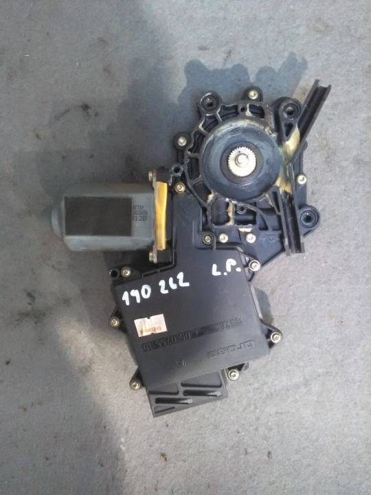 Motorek stahování levého předního okna - VOLKSWAGEN - SHARAN, COMBI