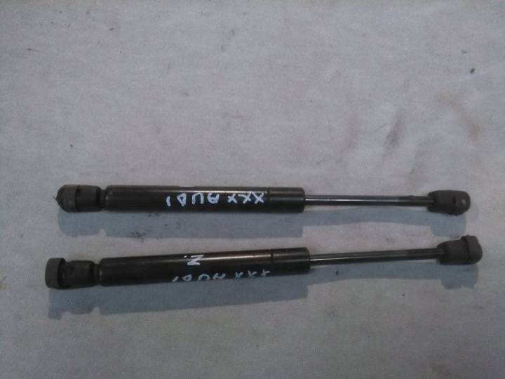 Vzpěry kufru 2 ks - AUDI - A6 (4B2, C5)