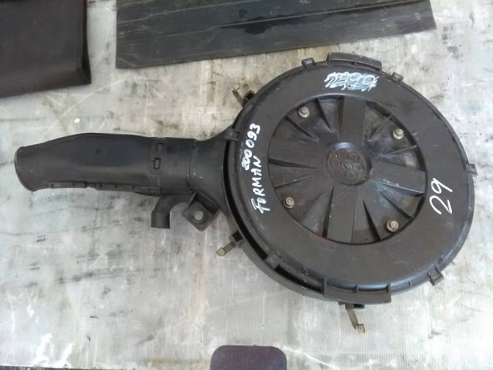 Filtr box airbox - ŠKODA - FAVORIT (781)