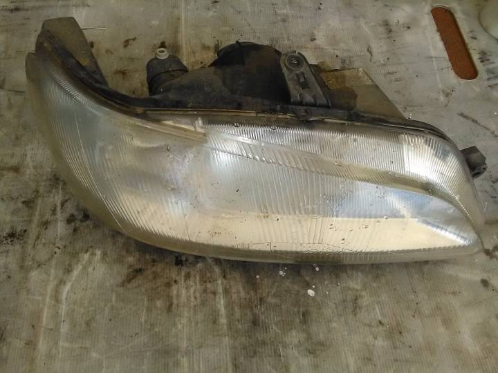 Pravé přední světlo - PEUGEOT - 306 combi (7E, N3, N5)