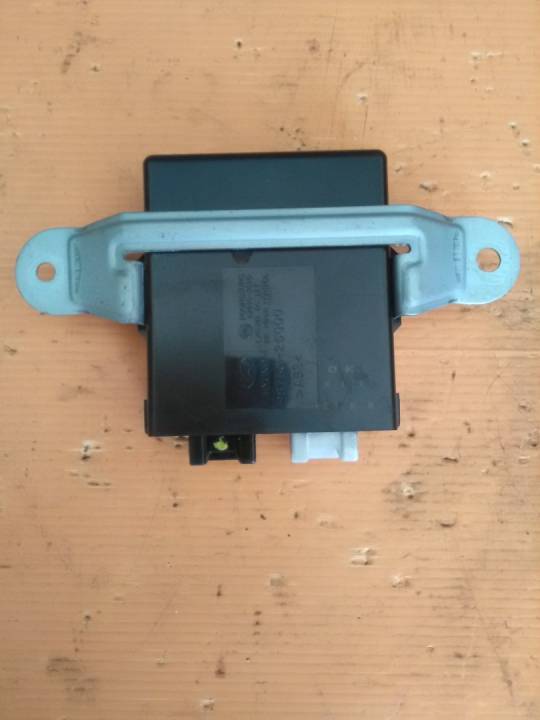 Řídící jednotka - HYUNDAI - SANTA Fe I (SM)