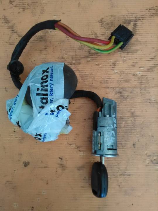 Spínací skříňka + klíč - RENAULT - THALIA I (LB_)