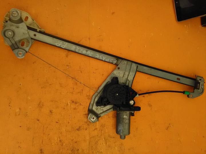 Pravé přední stahování okna elektrické - RENAULT - ESPACE III (JE0_)