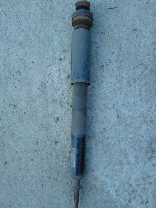 Zadní tlumič - BMW - 3 (E90)