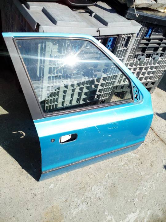 Dveře pravé přední - ŠKODA - FELICIA I (6U1)