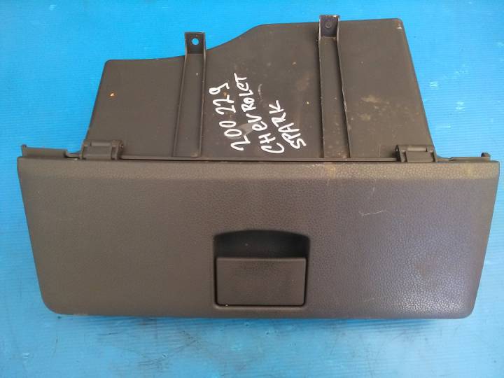 Úložný box u spolujezdce - CHEVROLET - SPARK (M200, M250)