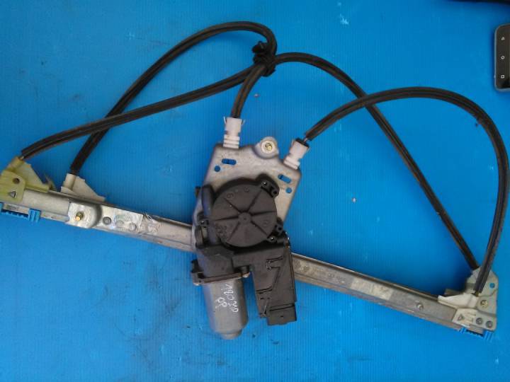 Pravé přední stahování okna elektrické - RENAULT - LAGUNA II (BG0/1_)