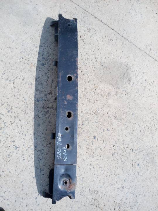 Výztuha předního nárazníku - FORD - FOCUS I (DAW, DBW)