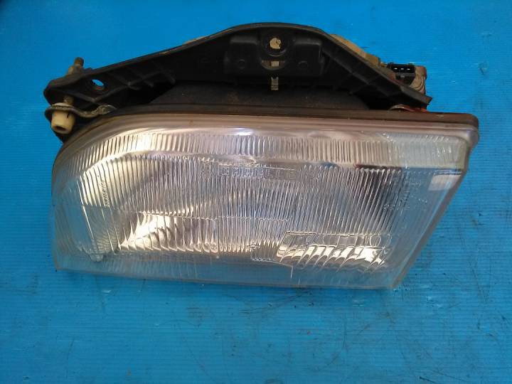 Levé přední světlo - FORD - FIESTA karoserie (F3L, F5L)