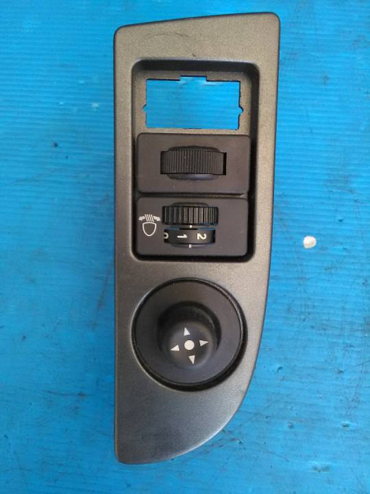 Ovládání nastavení zrcátek a výškového nastavení světel - CITROEN - XSARA coupé (N0)