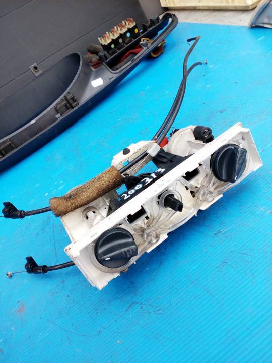 Ovládání klimy - ŠKODA - FELICIA I (6U1)