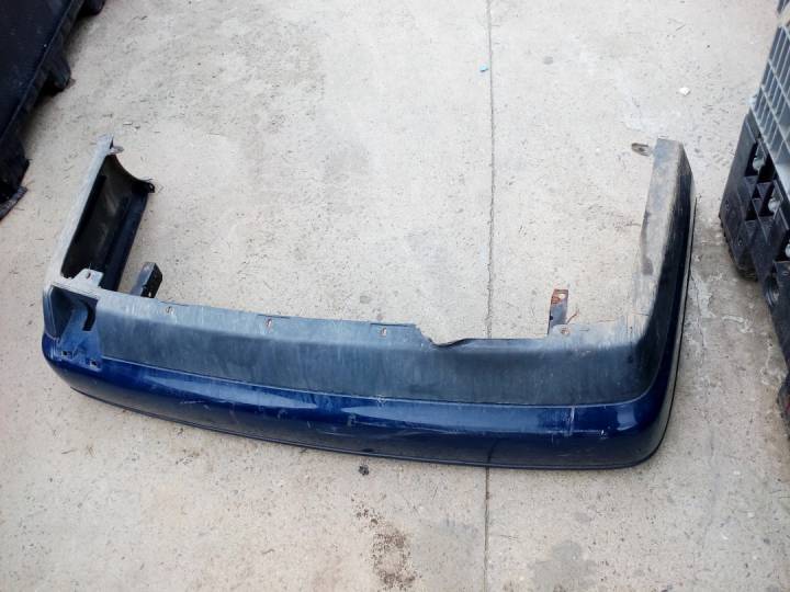 Zadní nárazník - VOLKSWAGEN - PASSAT (3A2, 35I)