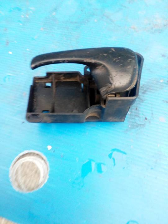 Klika vnitřní levá - VOLKSWAGEN - PASSAT (3A2, 35I)