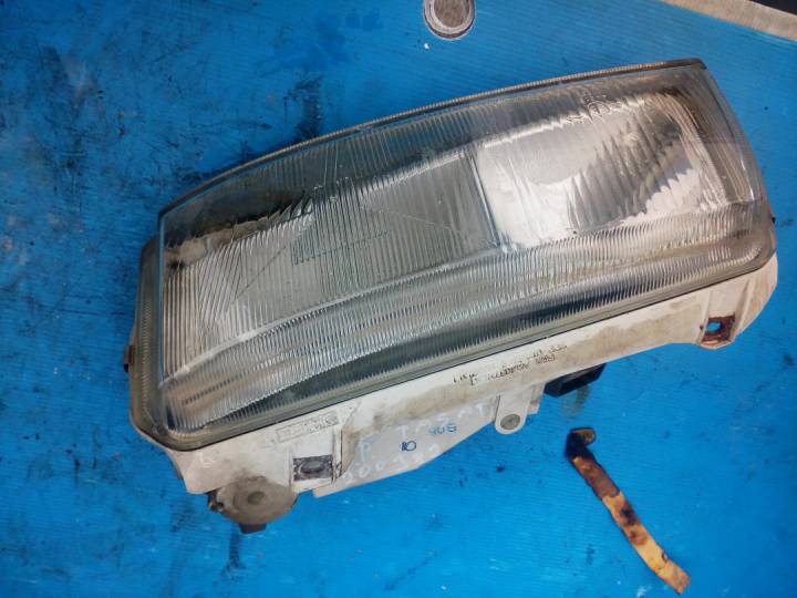 Světla levé přední - VOLKSWAGEN - PASSAT (3A2, 35I)