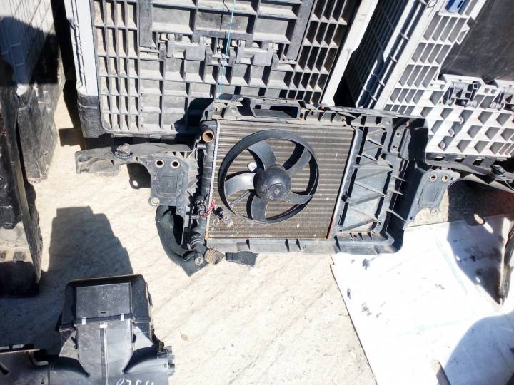 Chladičová stěna kompletní - ŠKODA - FABIA I (6Y2)