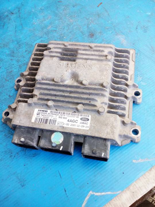 Řídící jednotka motoru - FORD - FUSION (JU_)