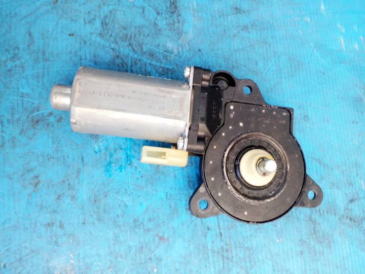 Motorek zadního stěrače - FORD - FUSION (JU_)