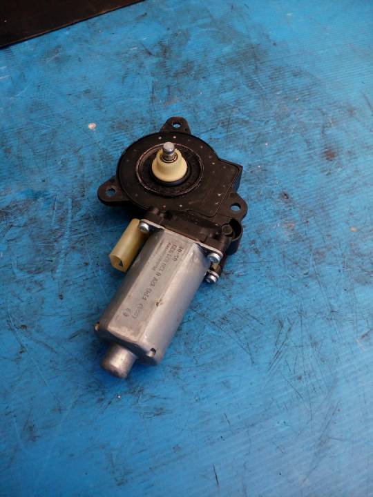 Motorek zadního stěrače - FORD - FUSION (JU_)