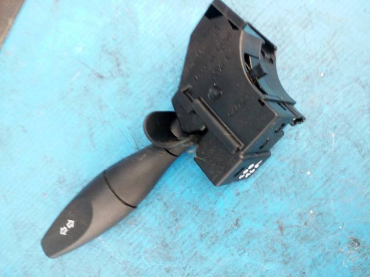 Páčka blinkrů - FORD - FUSION (JU_)