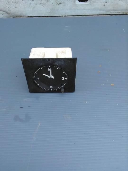 Vnitřní hodiny - RENAULT - CLIO I (B/C57_, 5/357_)