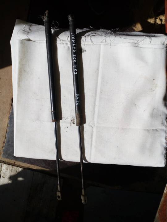 Vzpěry kufru - FORD - MONDEO III combi (BWY)