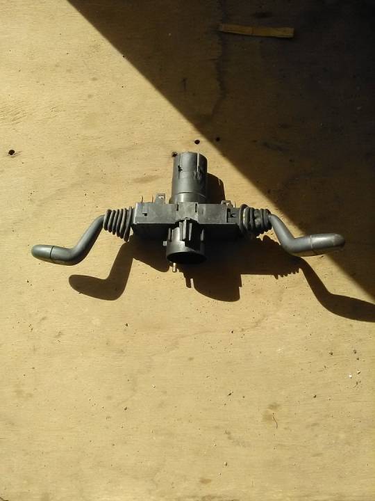 Ovládací páčky světel a stěračů pod volantem - ŠKODA - FELICIA I (6U1)