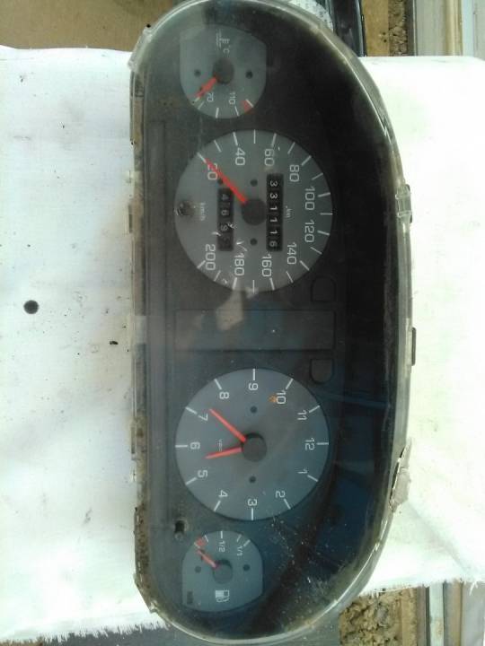 Ukazatel rychlosti budíky - ŠKODA - FELICIA combi LXI