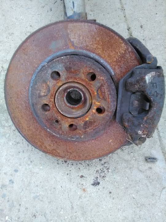 Brzdový kotouč -pravý přední! - ŠKODA - OCTAVIA I (1U2)