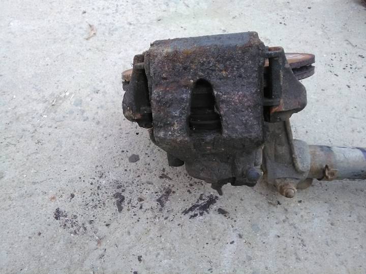 Brzdový třmen pravý přední - ŠKODA - OCTAVIA I (1U2)