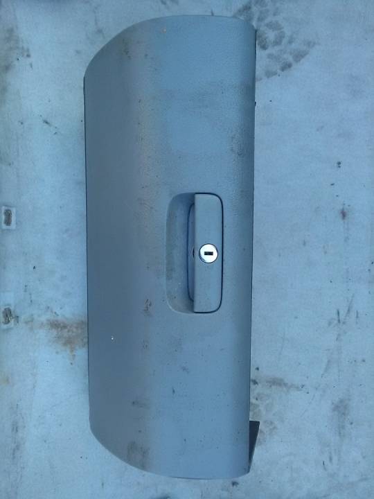 Úložný box u spolujezdce - ŠKODA - OCTAVIA I combi (1U5)