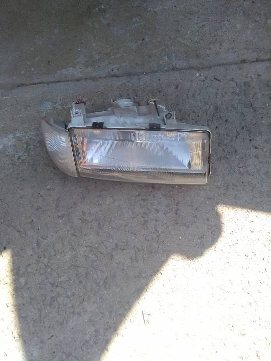 Pravé přední světlo s blinkrem - ŠKODA - FELCIA LXI, samonosná, hatchback