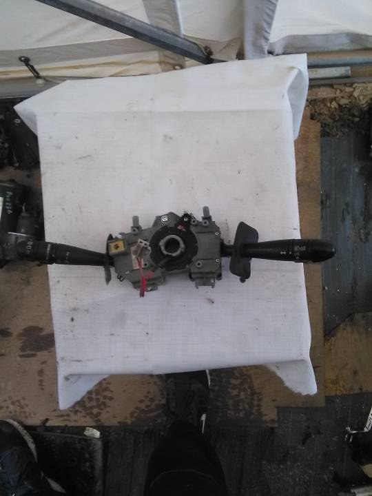 Ovládací páčky světel a stěračů pod volantem - RENAULT - Scénic I velkoprostorová limuzína (JA0/1_, FA0_)