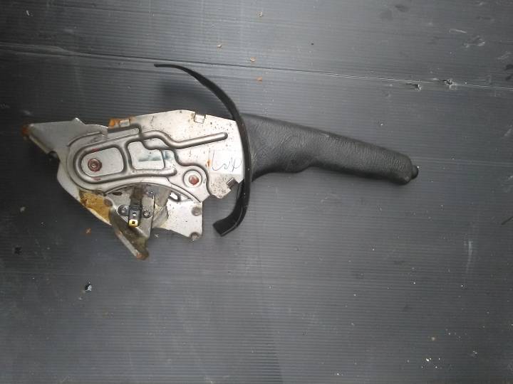 Páka ruční brzdy - NISSAN - PRIMERA (P11)